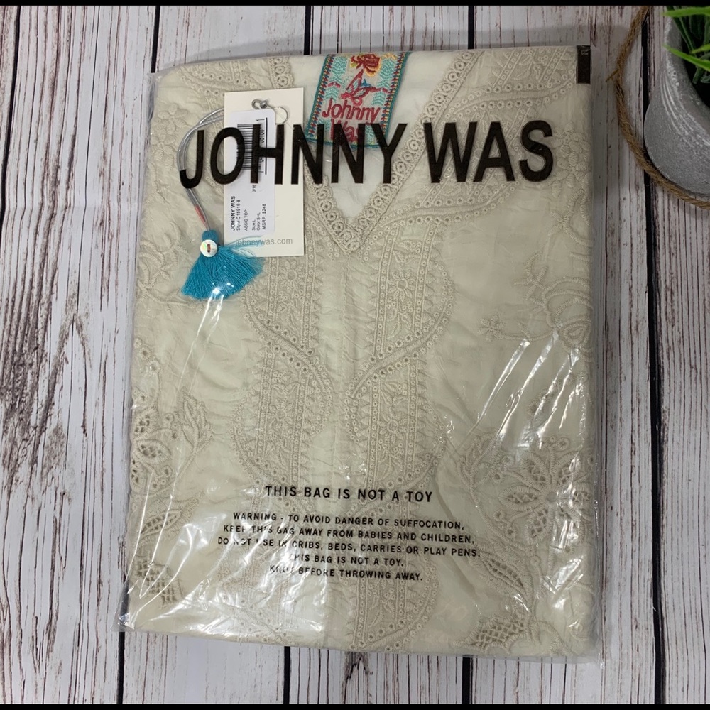 🎉HP🎉Johnny Was Embroidered Assic Top NWT Large - Picture 2 of 6